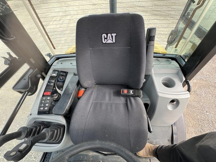 2020 Caterpillar 907M Wheel Loader - Image 19