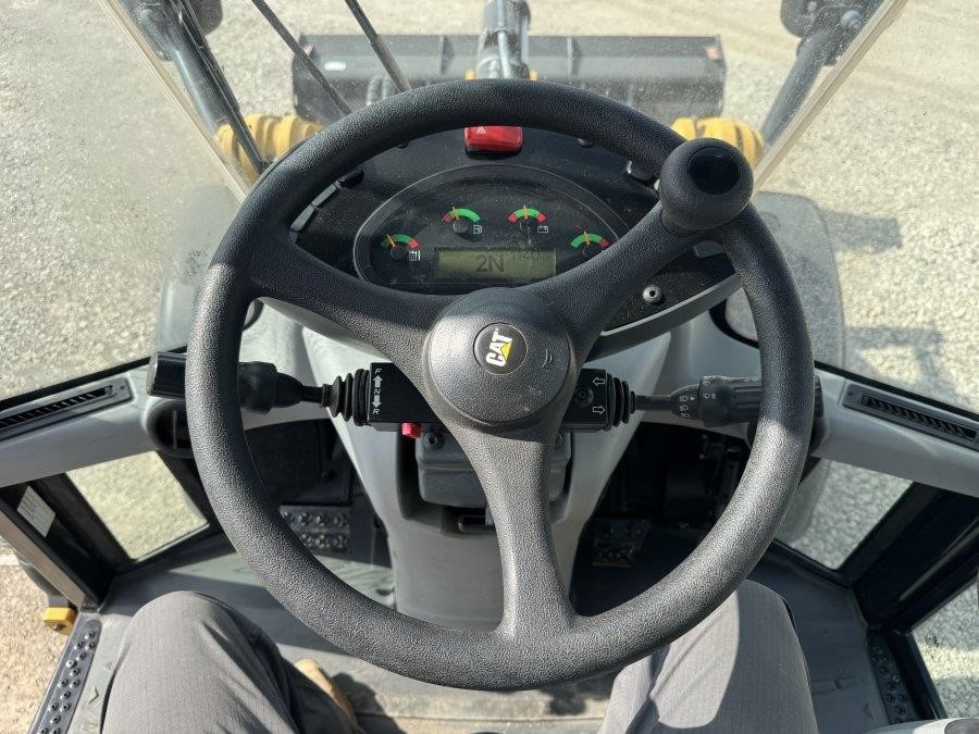 2020 Caterpillar 907M Wheel Loader - Image 20