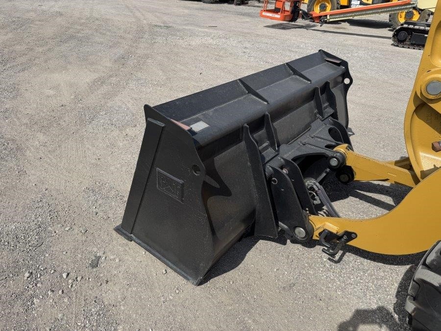 2020 Caterpillar 907M Wheel Loader - Image 7