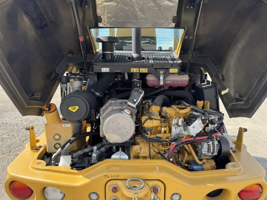 2020 Caterpillar 907M Wheel Loader - Image 26