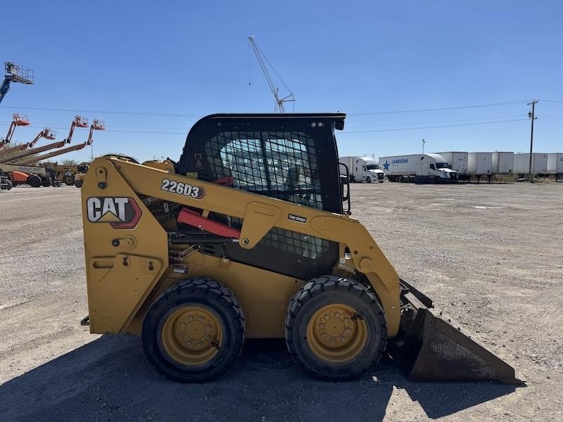 2023 Caterpillar 226D3 Skid Steer Loader - Image 5
