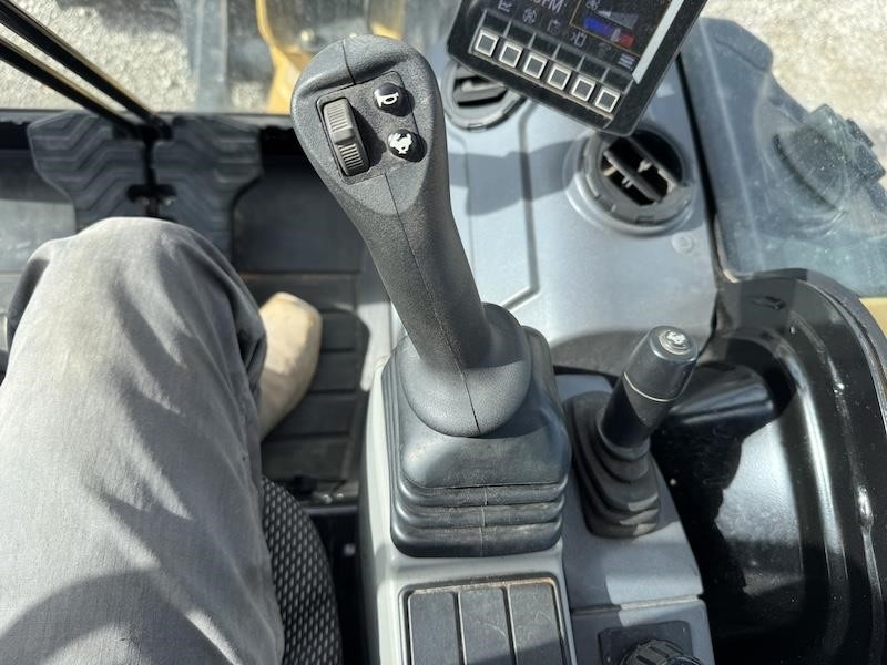 2023 Caterpillar 303 CR Mini Excavator - Image 23