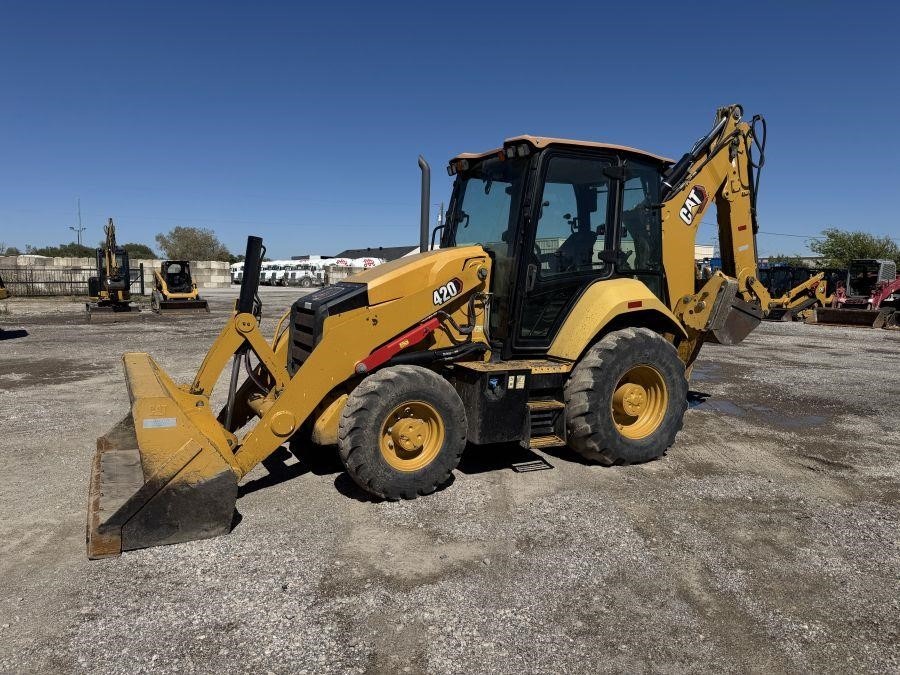 2022 Caterpillar 420 Backhoe Loader