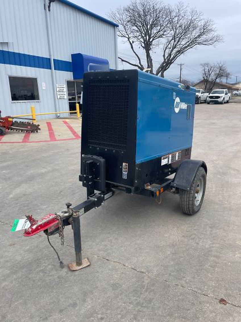 2020 Miller Big Blue 500 Pro Welder/Generator - Image 2