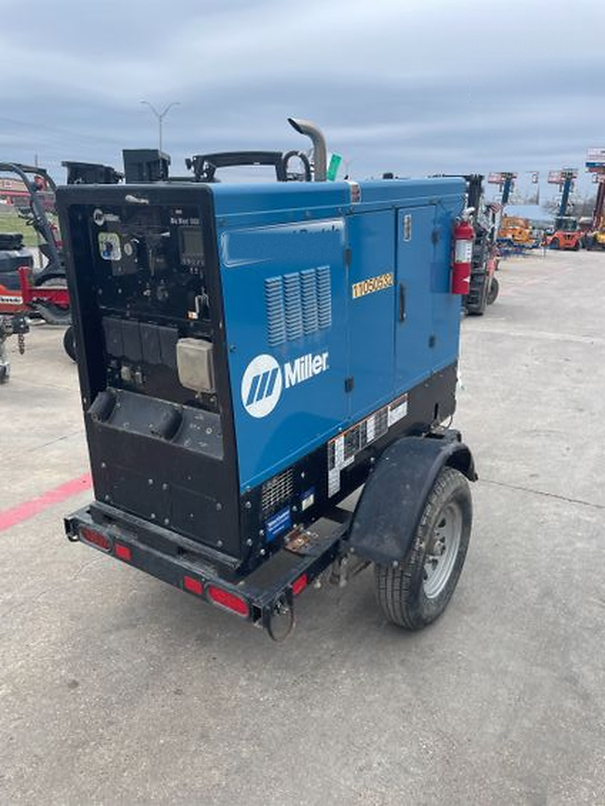 2020 Miller Big Blue 500 Pro Welder/Generator - Image 4