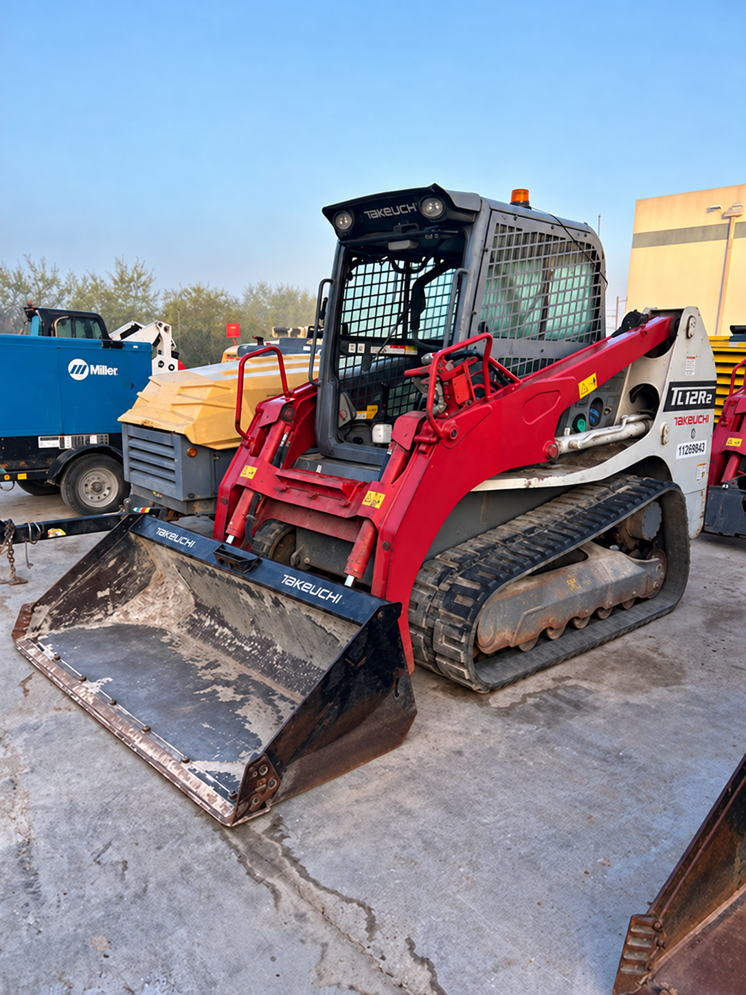 2021 Takeuchi TL12R2-CR Compact Track Loader
