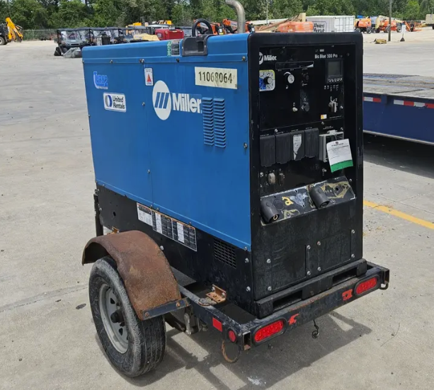 2020 Miller Big Blue 500 Pro Welder