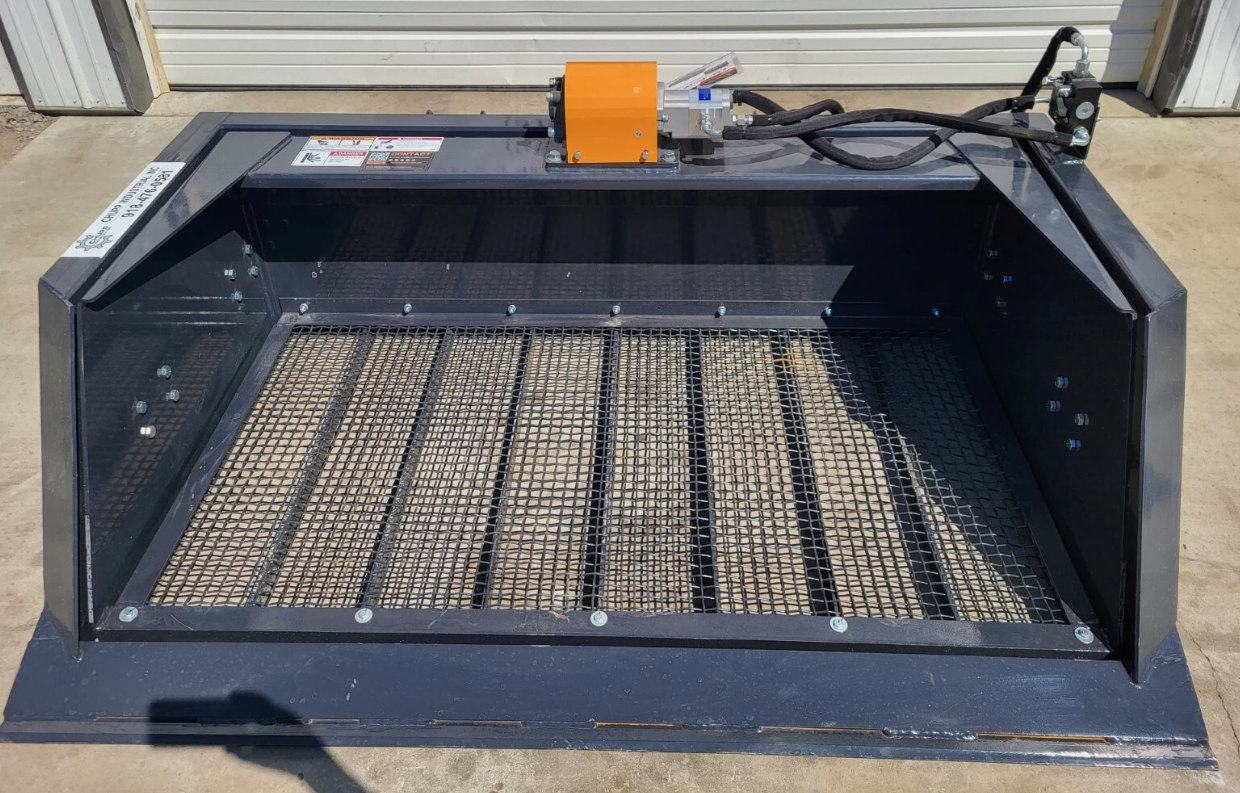 Unused Wolverine 72 inch Vibrating Soil Screening Bucket - Image 2
