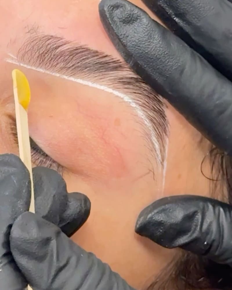 Eyebrow Wax 