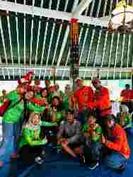 Momen Bersama