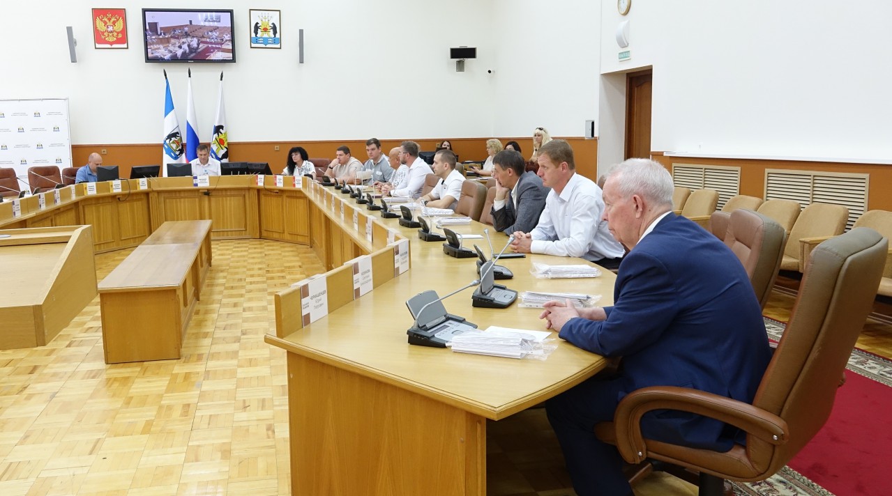 Новгород 17 видео. Дума Великого Новгорода. Награждение в городской Думе Великого Новгорода.