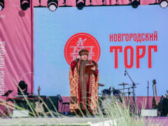 На Ярославовом дворище проходит первая ярмарка брендов «Новгородский торг»