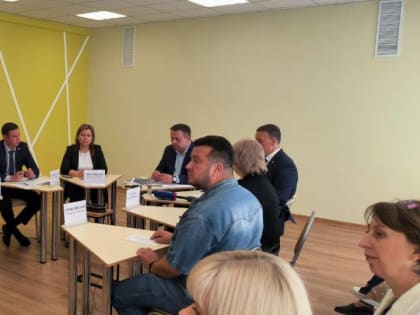 Штаб родительского контроля обсудил ремонт школ