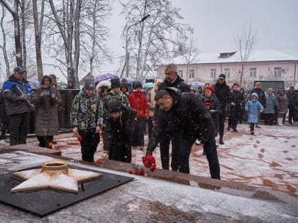 Подключение Вечного огня в Малой Вишере к природному газу