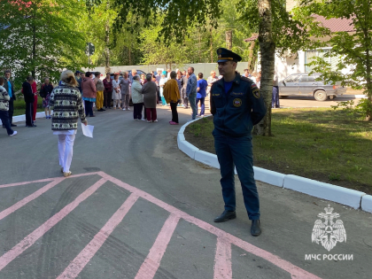 Учебная эвакуация в Новгородской областной клинической больнице