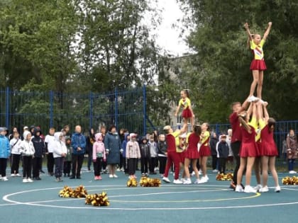 В рамках проекта «Наш выбор» в школе № 18 открылась новая спортивная площадка