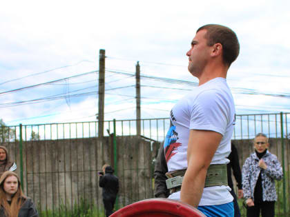 Сотрудники УИС приняли участие в турнире по становой тяге