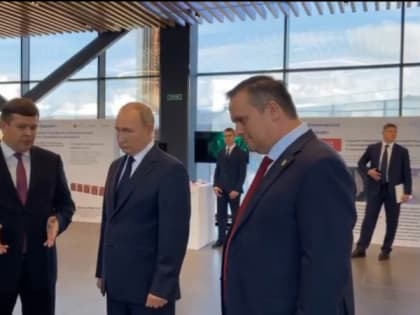Владимир Путин встретился в Великом Новгороде с руководителями передовых инженерных школ России