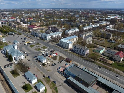 На автовокзале в Новгороде теперь можно платить банковской картой