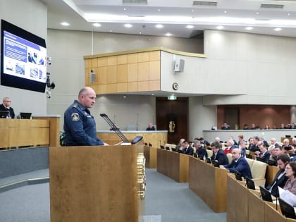МЧС России готово поддержать инициативу о предоставлении региональным пожарным права на досрочную пенсию