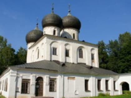 Новгородские школьники провели видео-экскурсию по собору Рождества Богородицы Антониева монастыря [ВИДЕО]