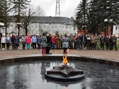 ТОРЖЕСТВЕННОЕ ОТКРЫТИЕ ПАТРИОТИЧЕСКОЙ АКЦИИ «ГЕОРГИЕВСКАЯ ЛЕНТОЧКА» И ПРОВОДЫ ПОИСКОВОГО ОТРЯДА «ПАМЯТЬ» ИМ. И.Н.ФОШИНА