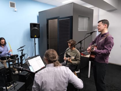 В Старой Руссе торжественно открылся многофункциональный Молодёжный центр