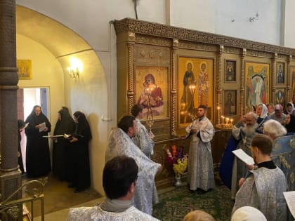 Митрополит Лев совершил Литургию в праздник Почаевской иконы Божией Матери