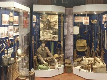 В Центре изучения истории и культуры Демянского округа смонтировали голографическую пирамиду