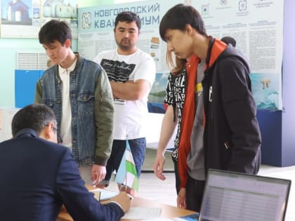 Иностранных студентов НовГУ приобщили к голосованию по внесению изменений в конституцию Узбекистана