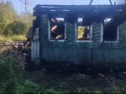 Поджоги в Маловишерском районе: подростки подожгли несколько домов