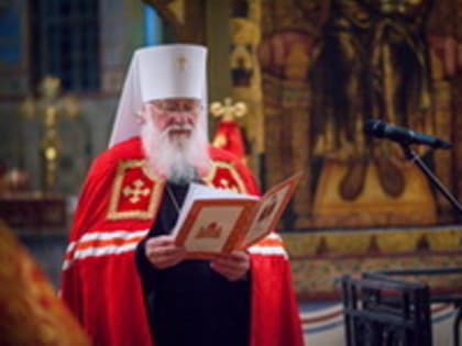 В храмах епархии совершены торжественные Пасхальные богослужения