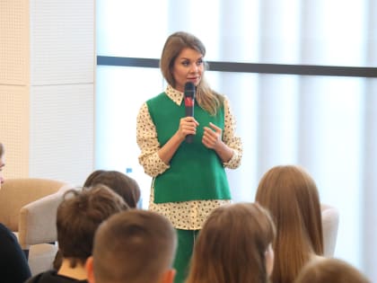 Студентам НовГУ рассказали, как стать донорами костного мозга