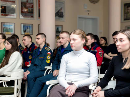 Тренд или ценность – в стенах Диалога эксперты и молодёжь обсудили моду на здоровье