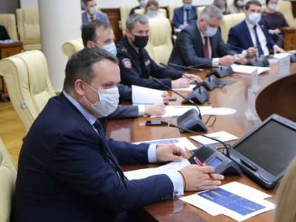 Губернатор Новгородской области Андрей Никитин ревакцинировался второй раз