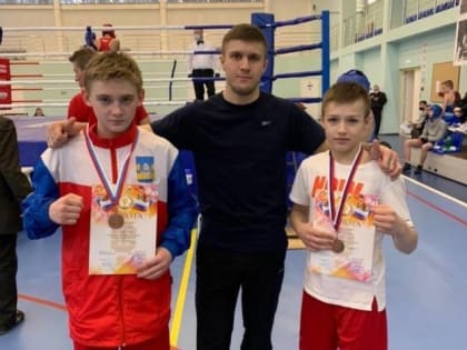 Юные любытинские боксёры стали бронзовыми призёрами турнира в Санкт-Петербурге