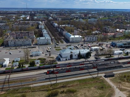 В Волоте появится переход через ж/д пути, а в Новгороде — забор вокруг ж/д вокзала