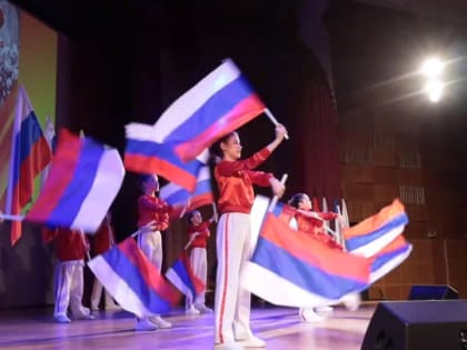 Предпраздничный концерт в честь Дня Победы прошёл в Центре «Диалог»