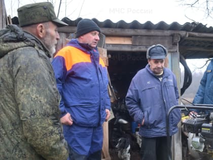 Добровольной пожарной дружине из деревни Погостище Старорусского района передали пожарно-техническое вооружение