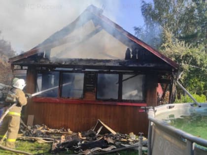 В деревне Кирилловка Новгородского района сгорела баня