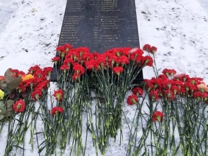 Шефы Деревяницкого братского захоронения увековечат неизвестные ранее имена защитников Новгорода