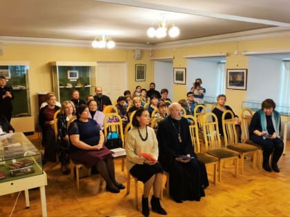 В Старой Руссе состоялся форум «Школа. Церковь. Общество. Совместные пути решения проблем»