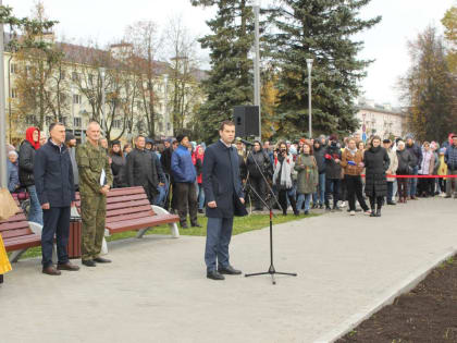 Новгородских мобилизованных проводили на защиту Отечества