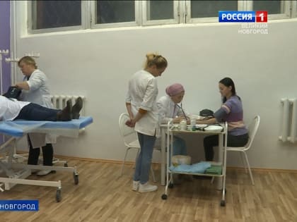 В медколледже Новгородского университета по спецпрограмме проекта "Содействие занятости" проходят курсы медсестер