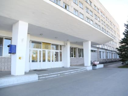 В Боровичах, Старой Руссе и Валдае отремонтируют женские консультации и родильные отделения