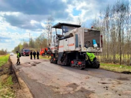 Начался ремонт автомобильной дороги Медведь – Менюша в Шимском районе