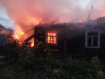 Ночные пожары унесли жизни двоих новгородцев в городе Чудово и Демянске   