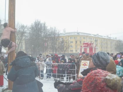 В Великом Новгороде состоялись масленичные гуляния