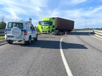 В ДТП в Окуловском районе погибла водитель мотоцикла