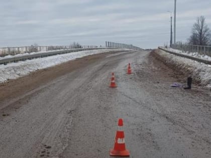В Угловке водитель сбил пешехода и скрылся